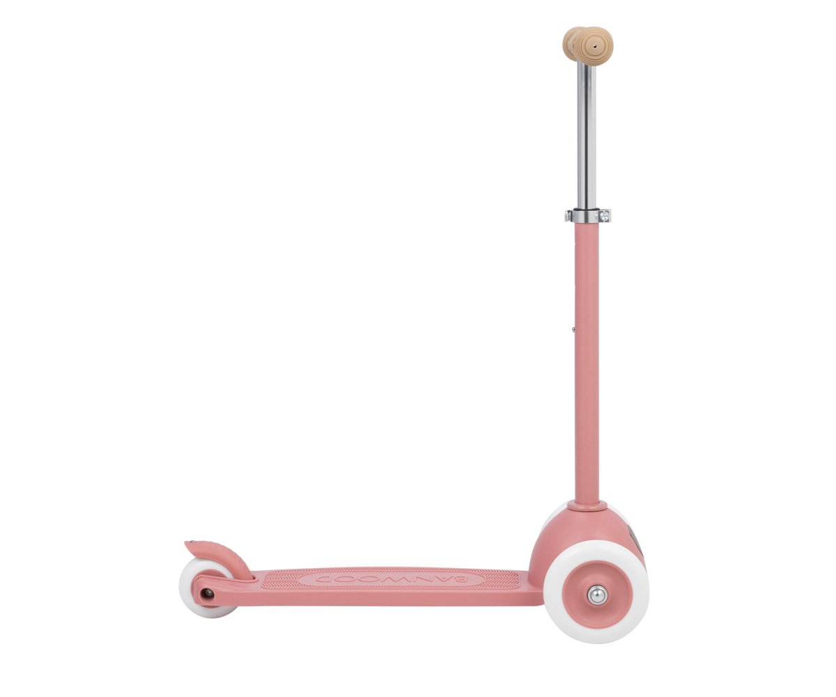 Patinete Banwood Eco + Cesta Pin & Ride Raspberry y Pines Magia