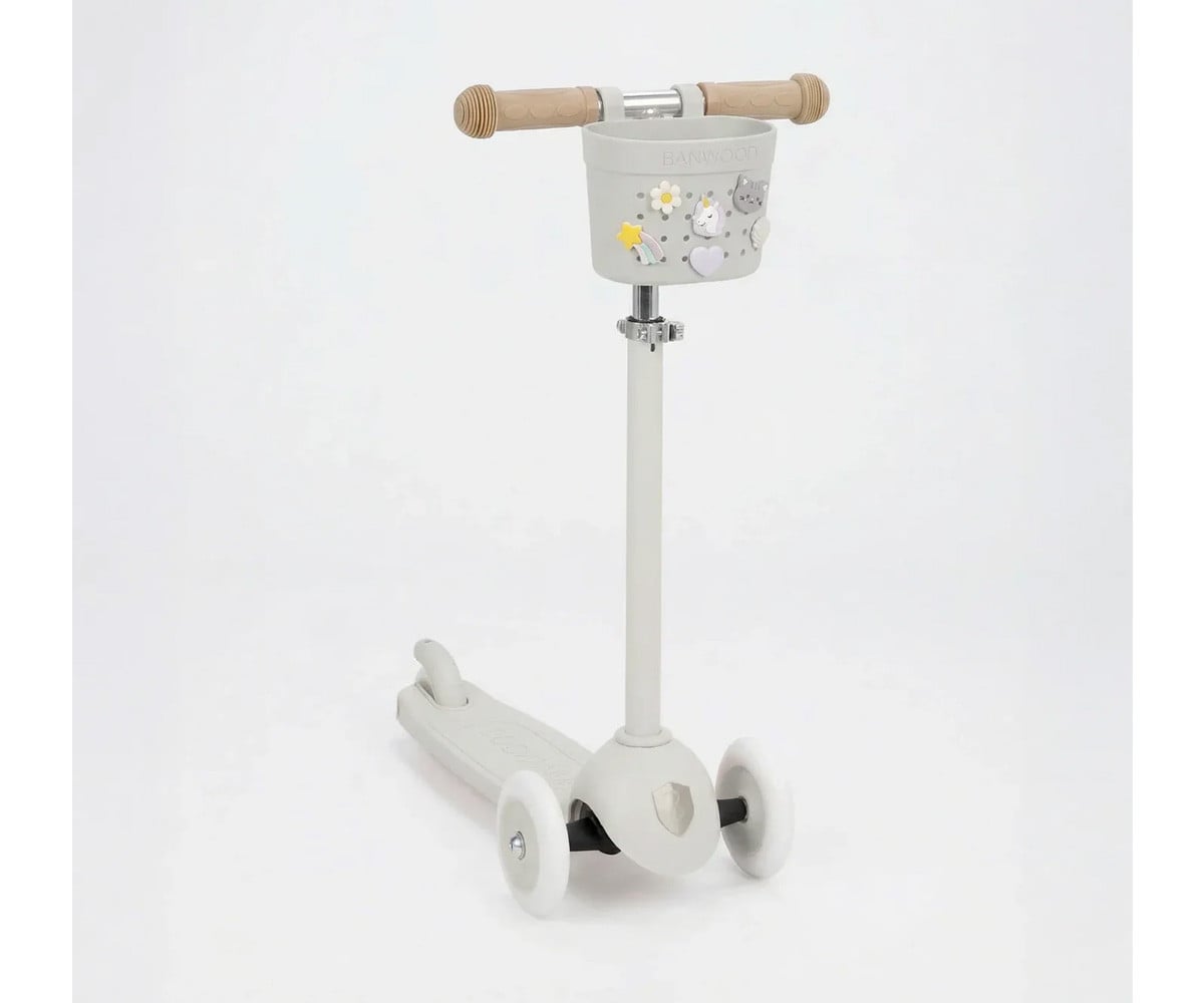 Patinete Banwood Eco + Cesta Pin & Ride Ivory y Pines Flores