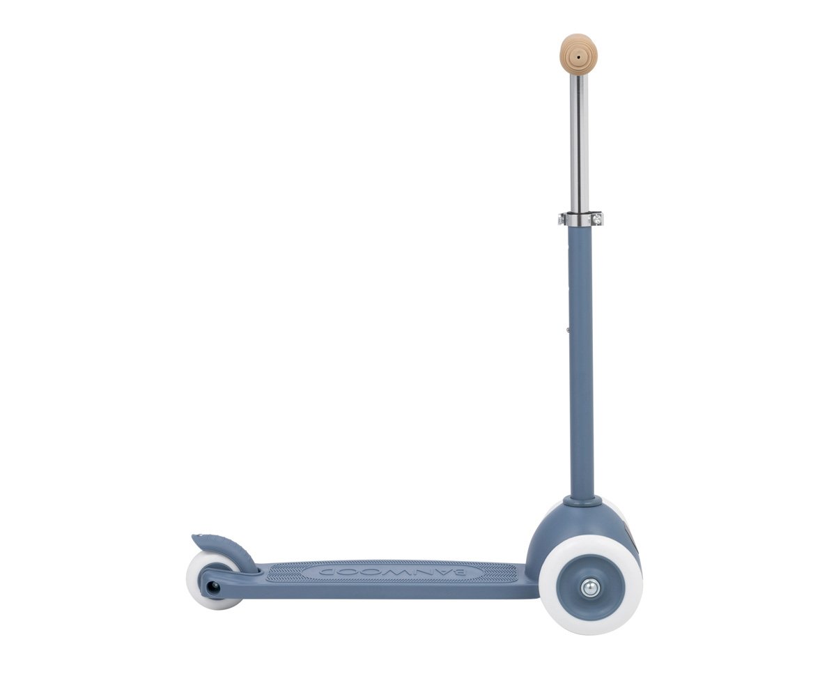 Patinete Banwood Eco + Cesta Pin & Ride Deep Sea y Pines Espacio