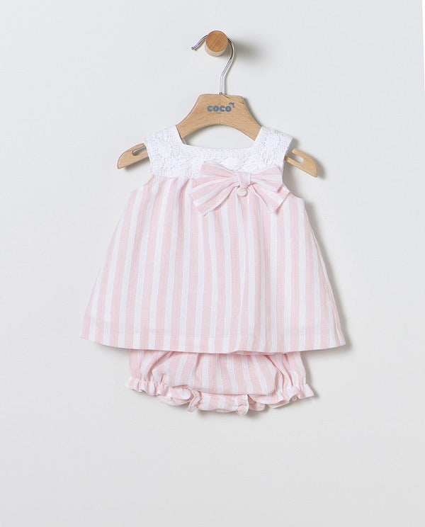 Vestido de bebé niña rosa a rayas y puntilla