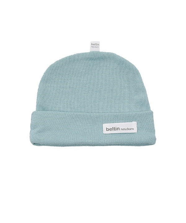 Gorrito prematuro verde BELTIN
